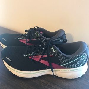 Women’s Brooks Ghost Running Shoe 8.5